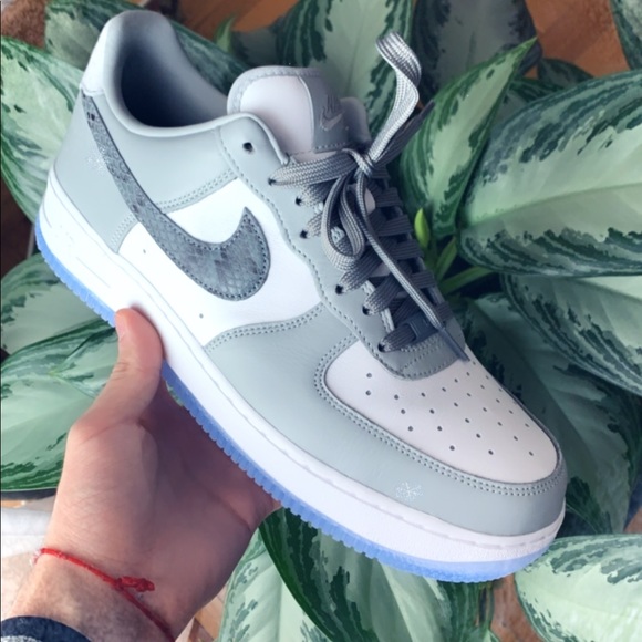 Nike Air Force 1 - Picture 2 of 5